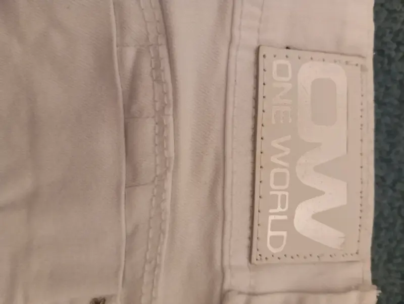 Jeans blancos con etiqueta one world nuevo 36 - 4