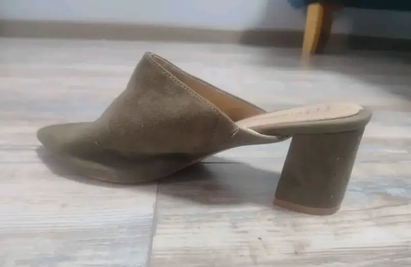 Zapatos mule punta fina taco cuadrado - 4
