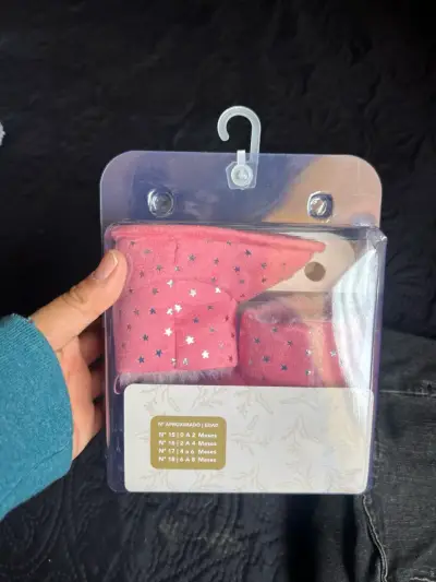 Pantuflas bebé rosadas con estrellas - miniatura 1