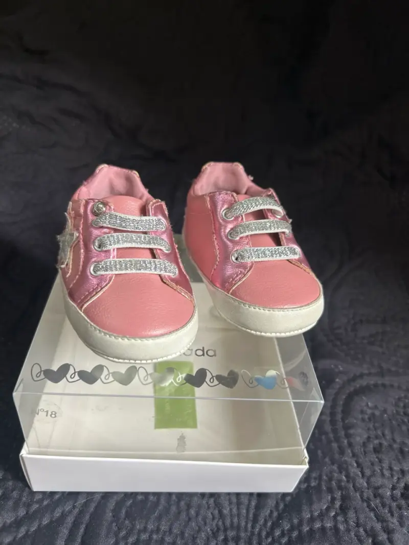 Pantuflas bebé rosadas con estrellas - 5