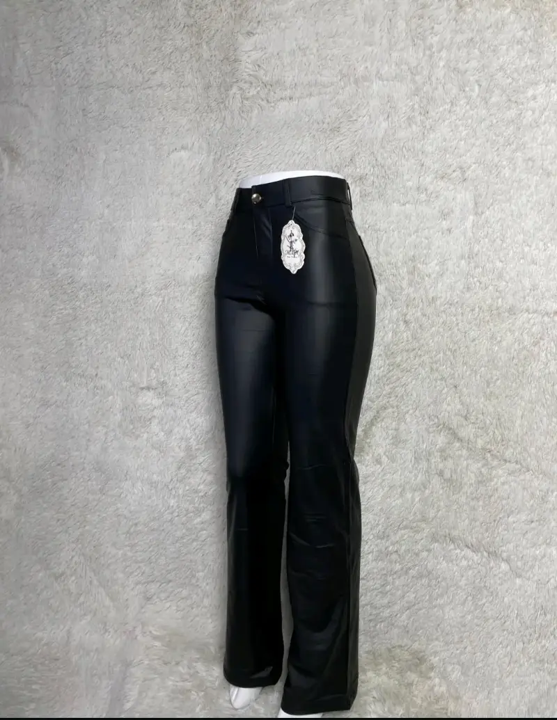 Pantalones de eco cuero negro nuevos - 4