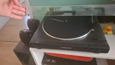 Tornamesa Audio-Technica negra - miniatura 1