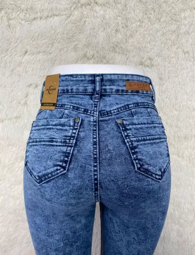 Jeans azul lavados mujer - miniatura 2