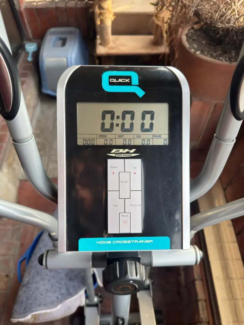 Elíptica de gimnasio en casa - 2