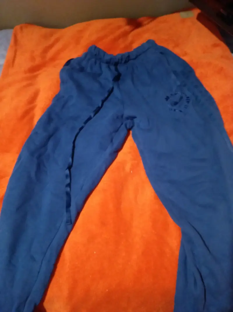 Pantalón deportivo azul
