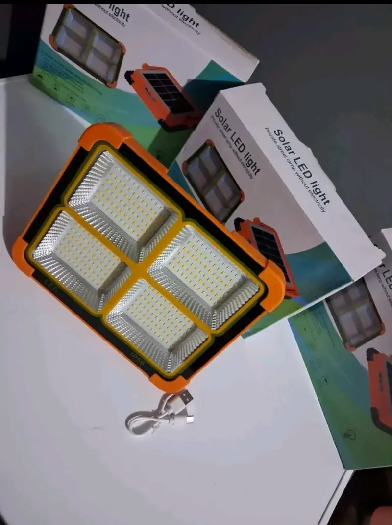Luz LED solar impermeable