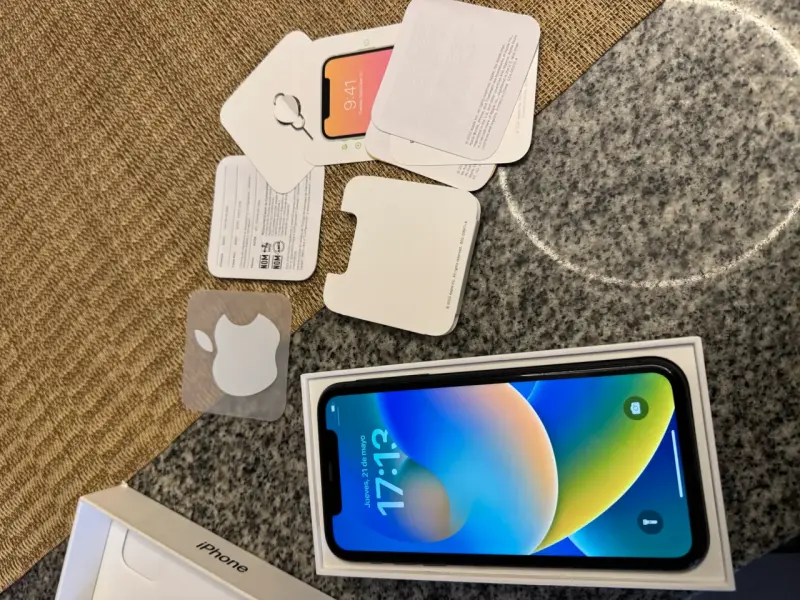 iPhone 11 64 gb - 2