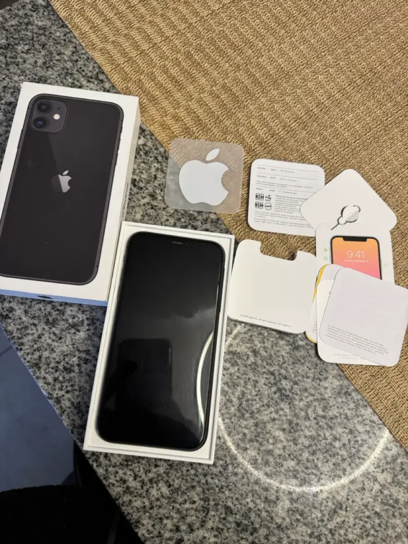 iPhone 11 64 gb - 3