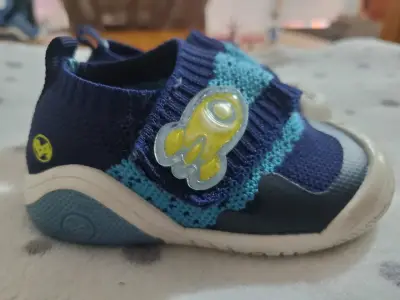 Zapatillas deportivas azules para niños - miniatura 3