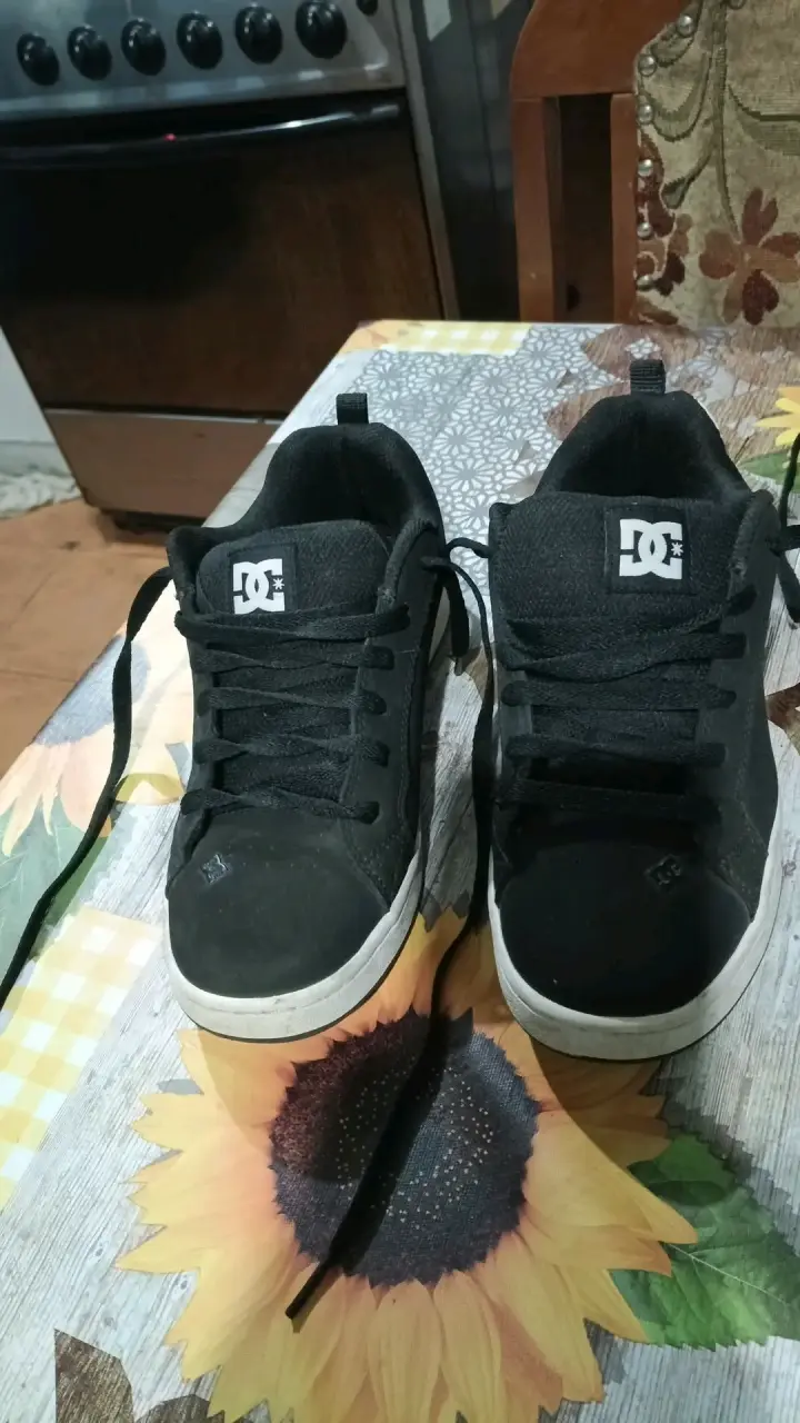 Zapatillas negras DC logo grande - 2