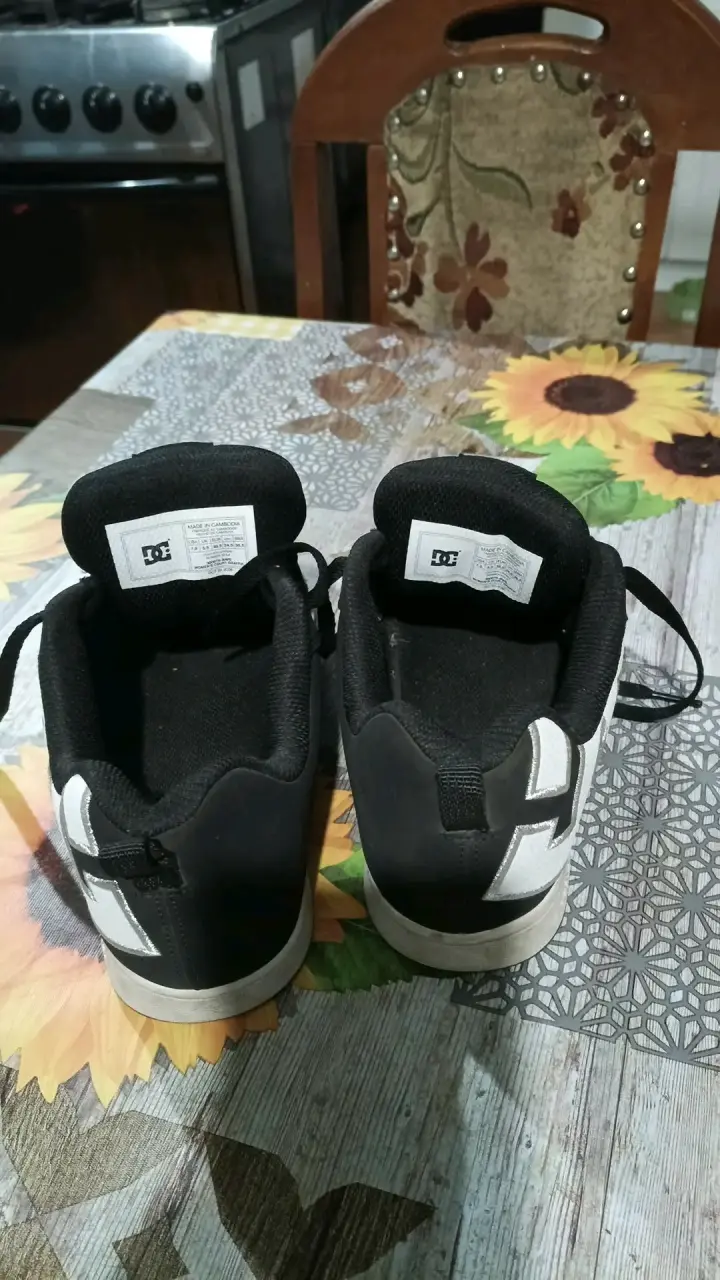 Zapatillas negras DC logo grande - 3