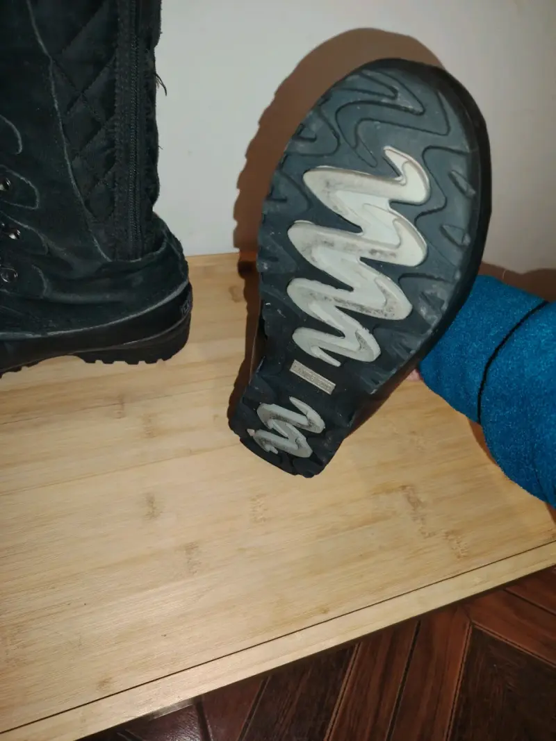 Botas invernales negras con forro nro 40 - 3