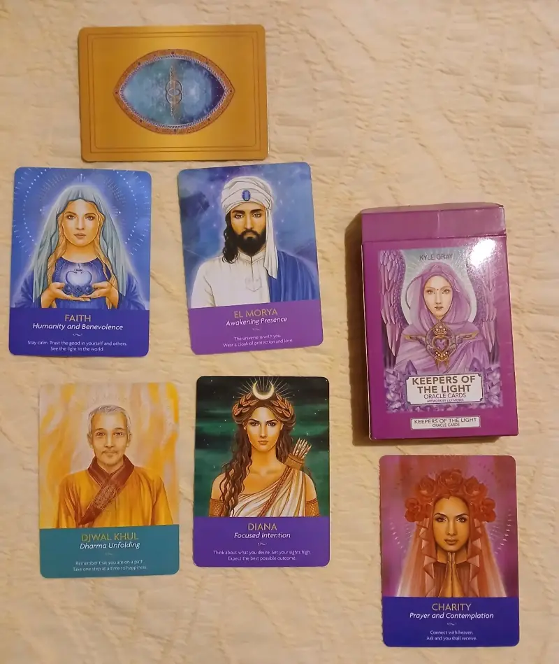Baraja de cartas oráculo Keepers of the Light - 2