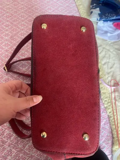 Mochila estilo moderno rojo - miniatura 3