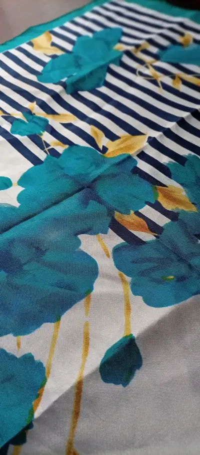 Paño estampada azul y blanco - miniatura 4