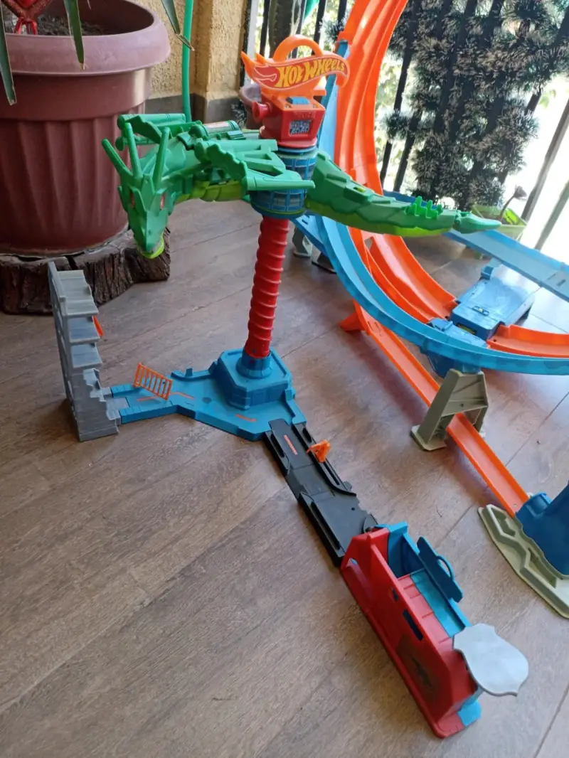 Pista de autos Hot Wheels - 2