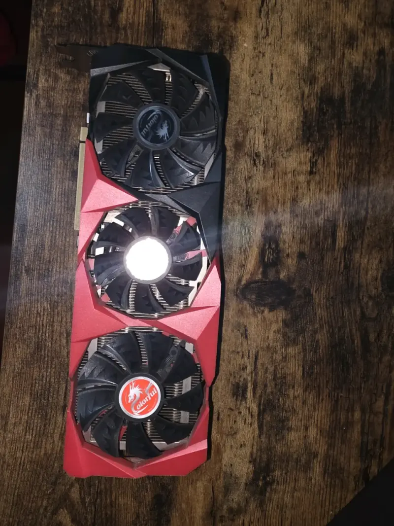 Tarjeta gráfica Colorful GeForce RTX 3070 - 3