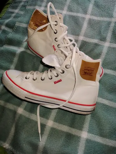 Zapatillas altas Levi's blancas - miniatura 1