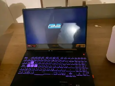 Laptop ASUS A15 RTX 3050 - miniatura 3