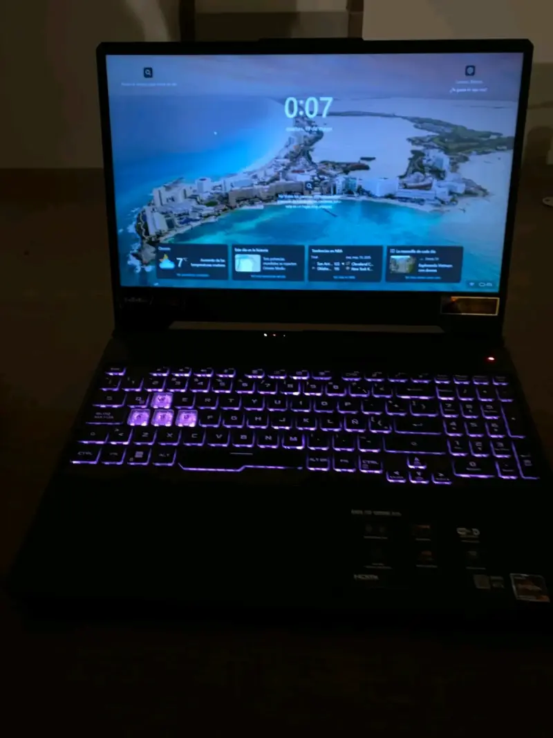 Laptop ASUS A15 RTX 3050 - 6