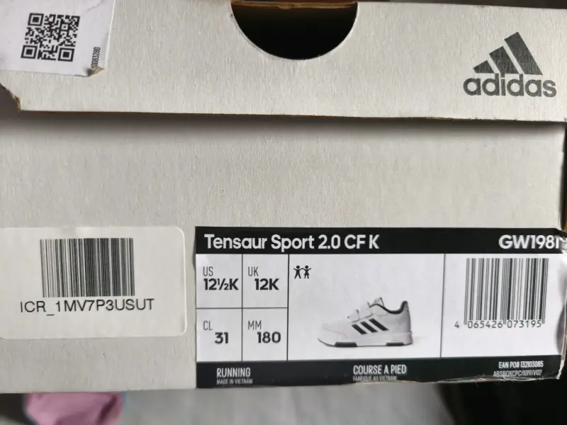 Zapatillas blancas con tiras - 2