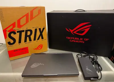Laptop Asus Rog Strix G16 I9 14900hx Rtx 4060 - miniatura 1