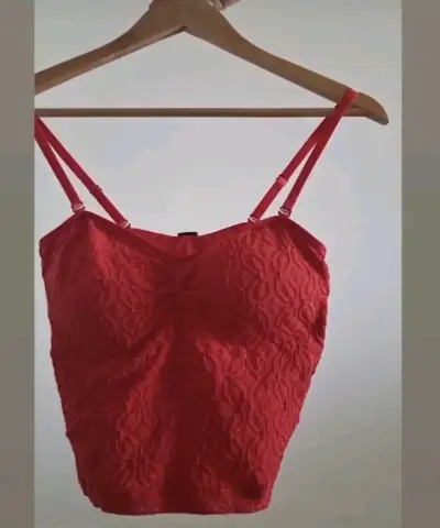 Top encaje rojo con tirantes - miniatura 1