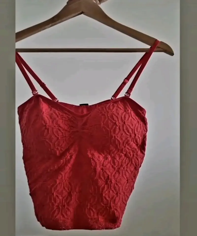 Top encaje rojo con tirantes - 2