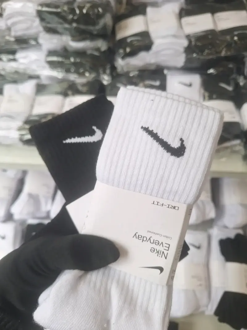 Calcetines deportivos Nike blancos - 2
