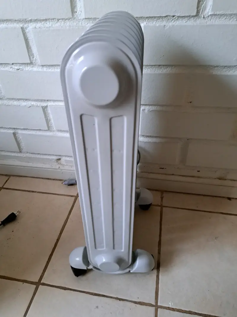 Calefactor Oleoeléctrico Ursus Trotter - 4
