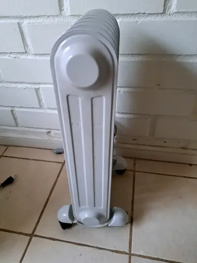 Calefactor Oleoeléctrico Ursus Trotter - miniatura 4
