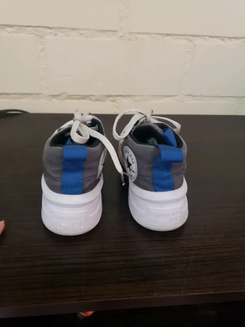 Zapatillas Converse Gris - 3
