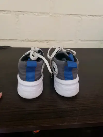 Zapatillas Converse Gris - miniatura 3