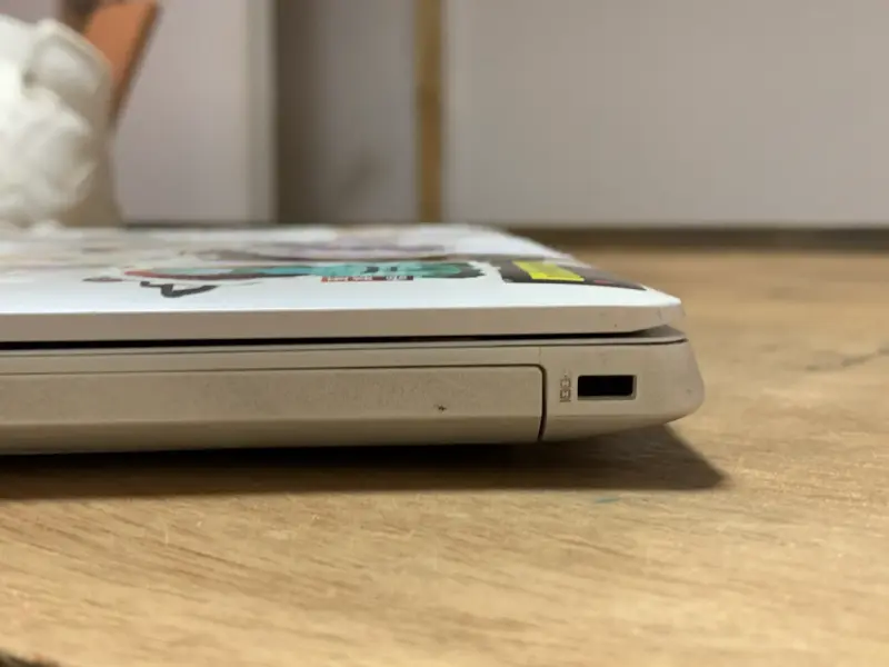 Laptop Lenovo - 6