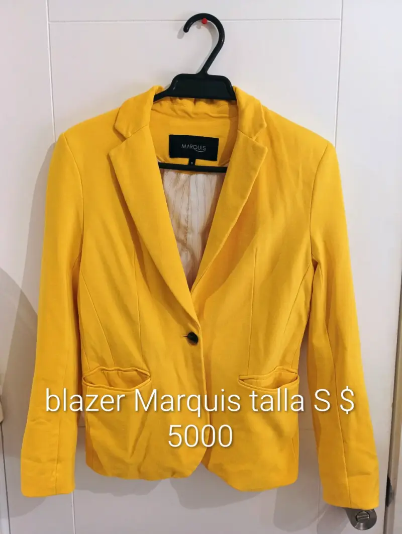 Blazer amarillo Marquis talla S
