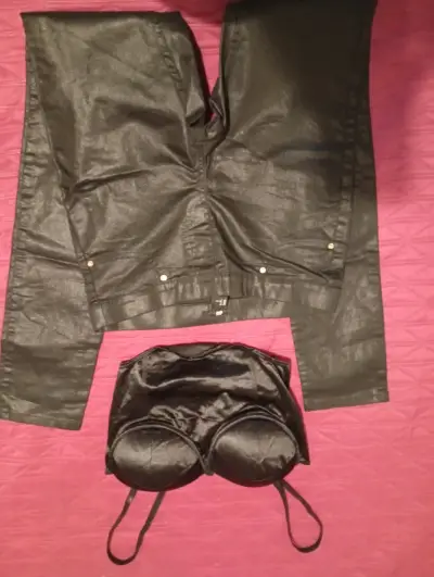 Conjunto lencería negro - miniatura 2