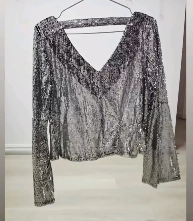 Blusa de lentejuelas plateada - 2