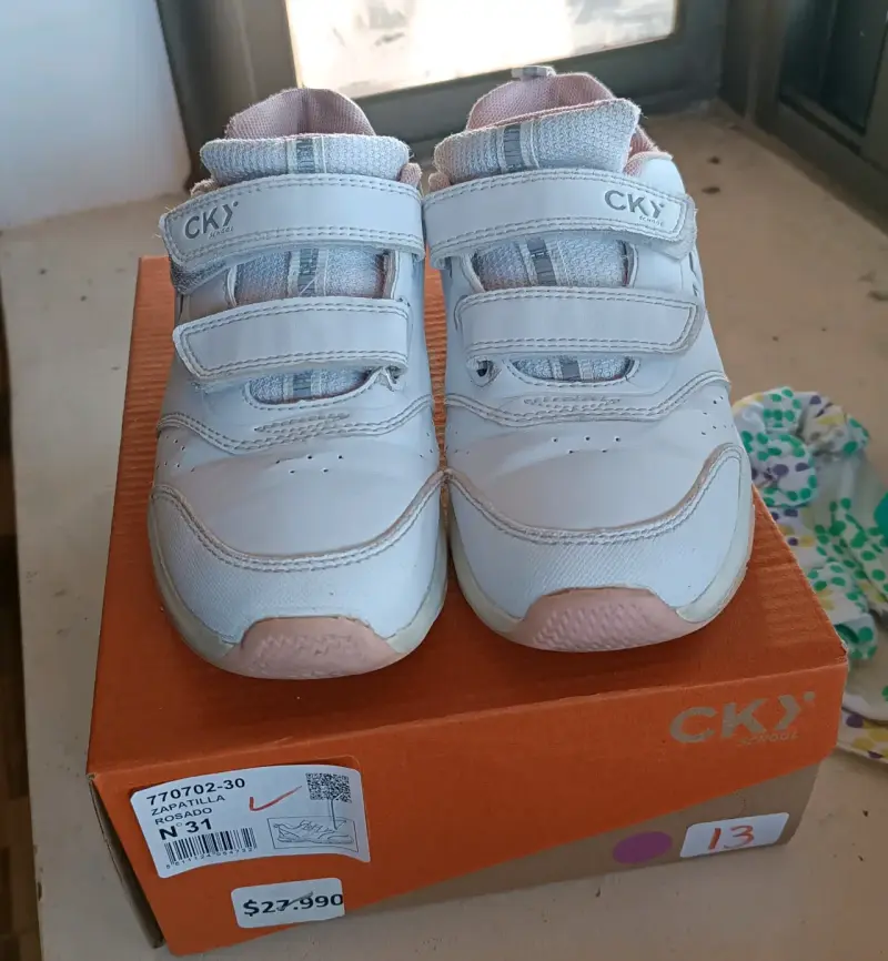 Zapatillas deportivas niña blancas CKY - 2