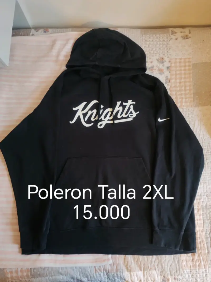 Polerón negro Knights Nike