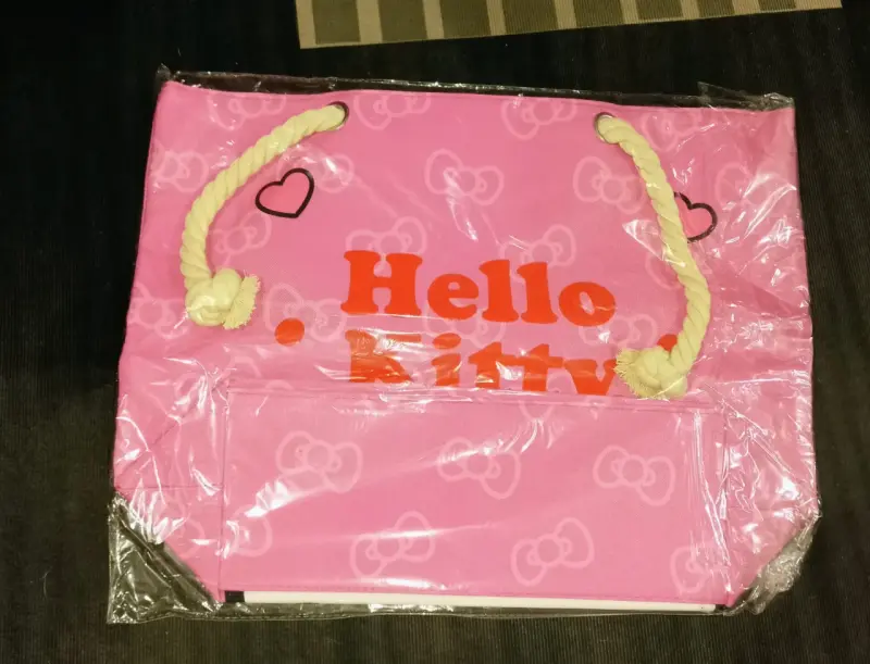 Bolso hello Kitty nuevo - 1