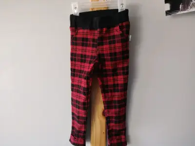 Pantalones escoceses rojos y negros - miniatura 4