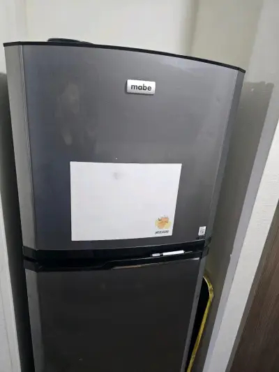 Refrigerador compacto usado - miniatura 5