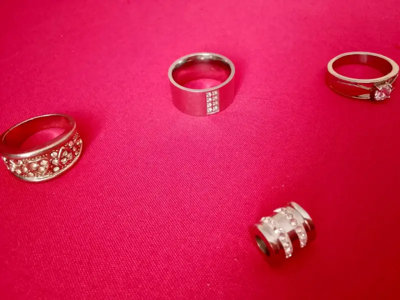 Conjunto de anillos de acero