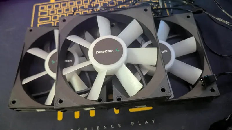 Ventiladores DeepCool para gabinete - 1
