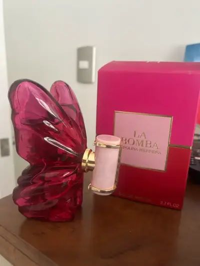 Perfume La Bomba Carolina Herrera - miniatura 1