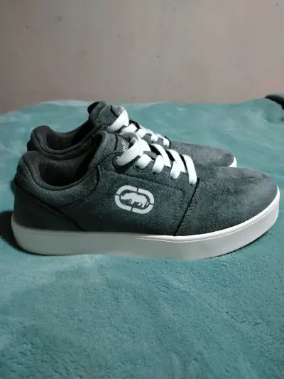 Zapatillas grises de gamuza Ecko - miniatura 1