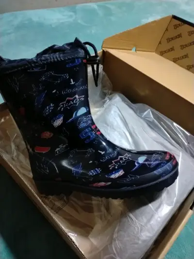 Botas de lluvia azules para niño - miniatura 3