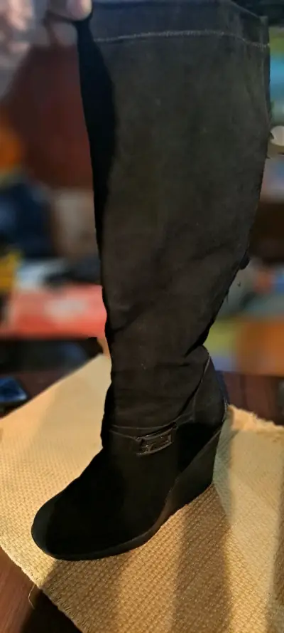 Botas negras de cuero y tela - miniatura 2