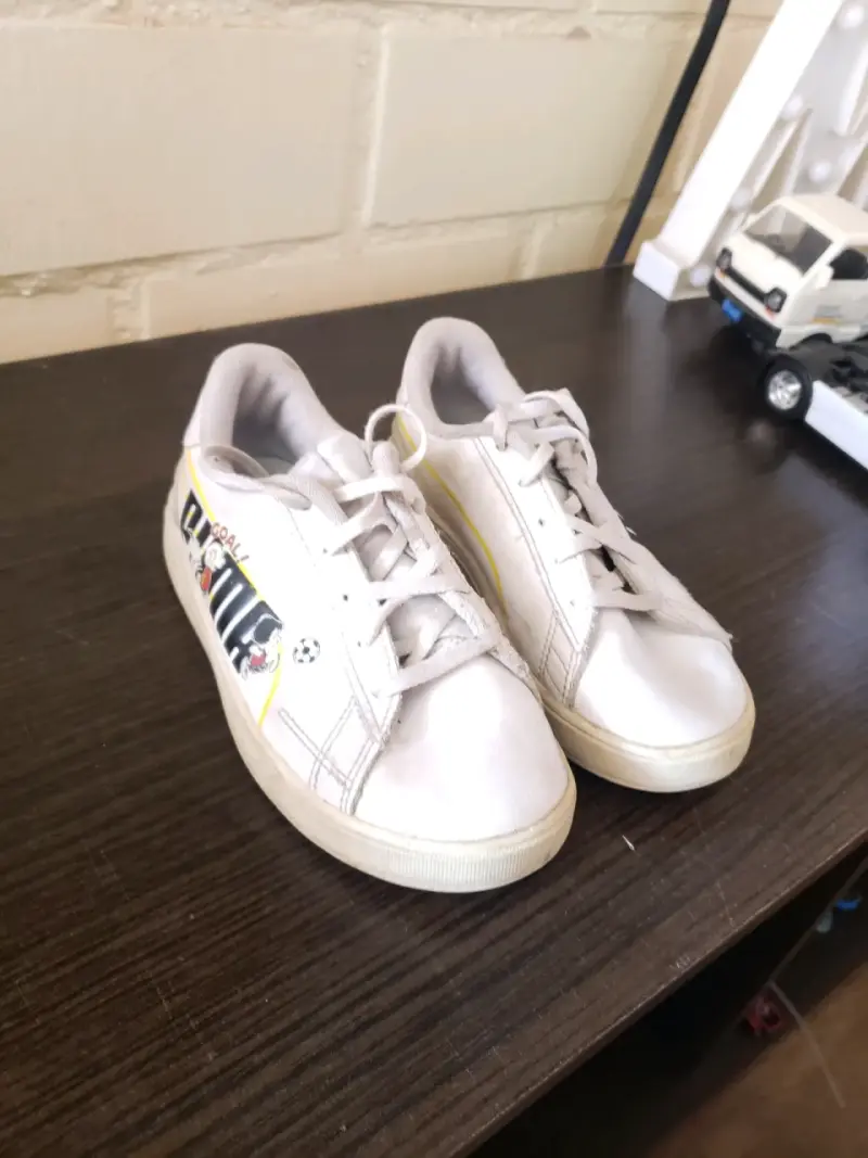 Zapatillas blancas infantiles Disney