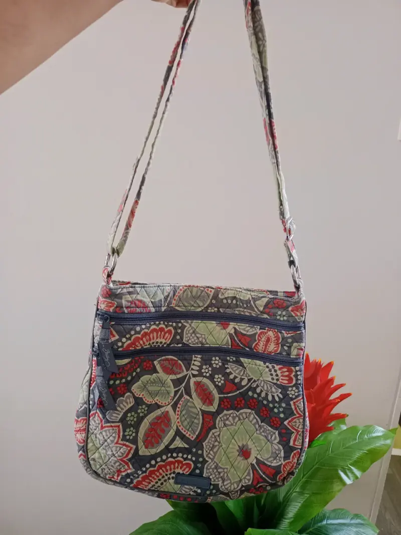 Cartera VeraBradley estampada floral - 1